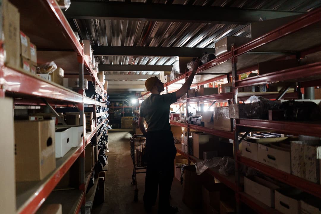 Stock transfer from warehouse to showroom