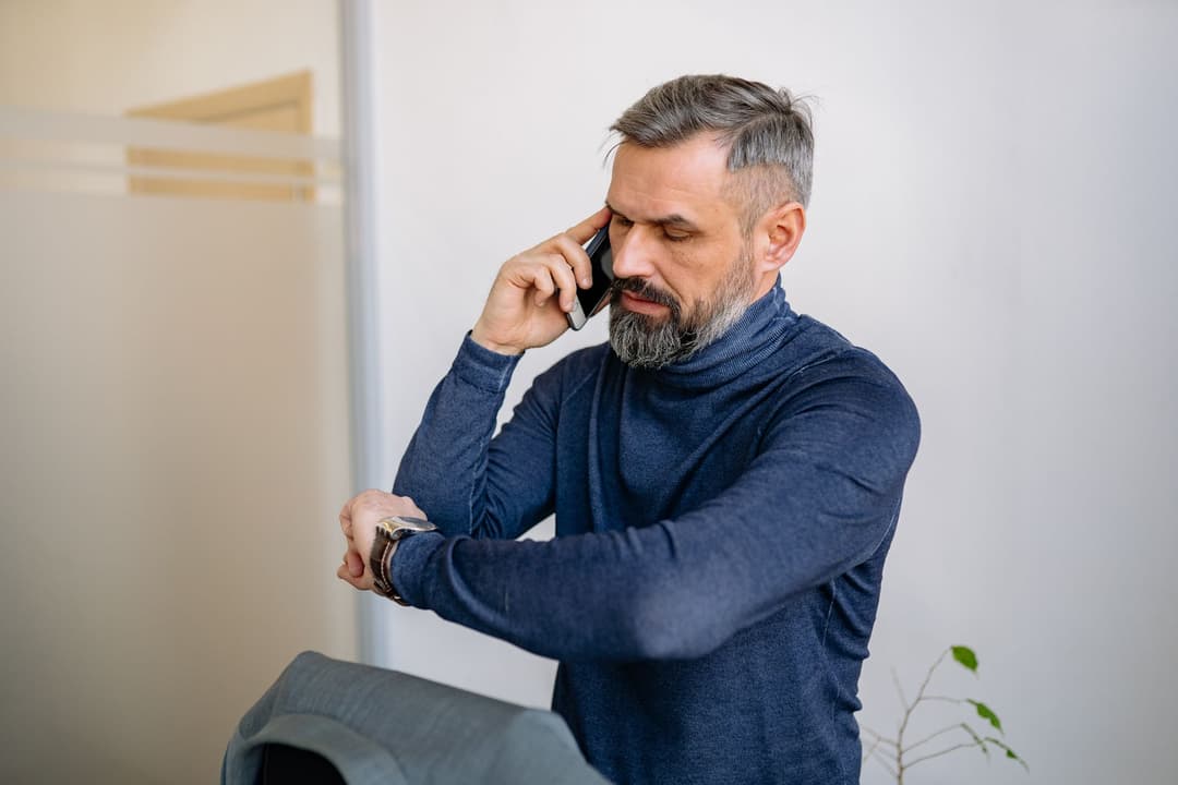 Admin checking availability before confirming a customer appointment